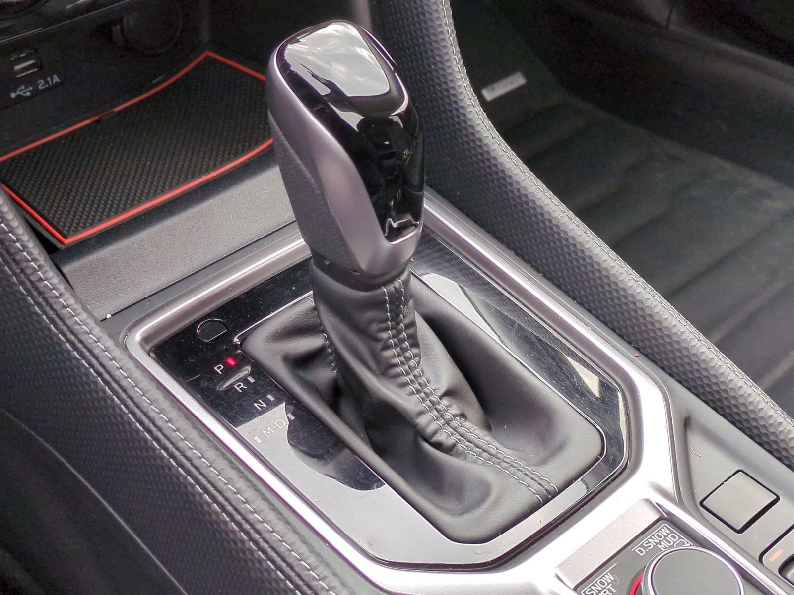 Used 2023 Subaru Forester Limited image 38