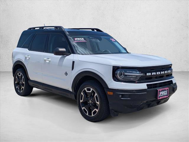 Certified 2023 Ford Bronco Sport Outer Banks w/ Tech Package AWD/4WD image 3