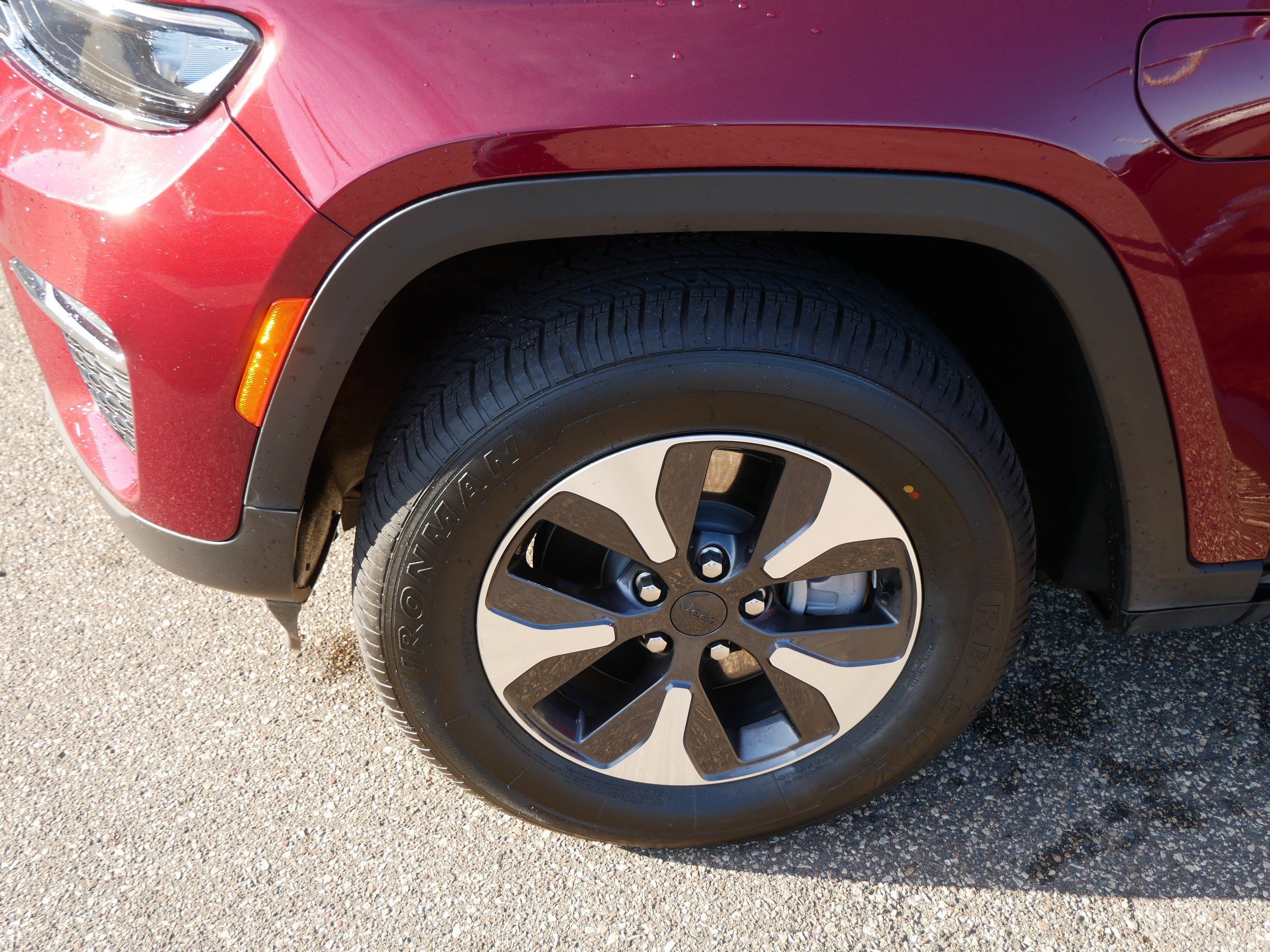 Used 2024 Jeep Grand Cherokee Limited 4xe image 15