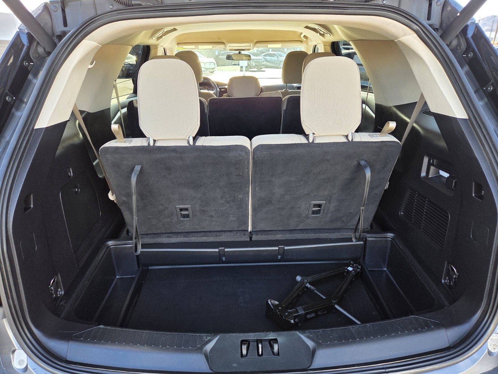 Certified 2021 Ford Explorer 2WD image 14