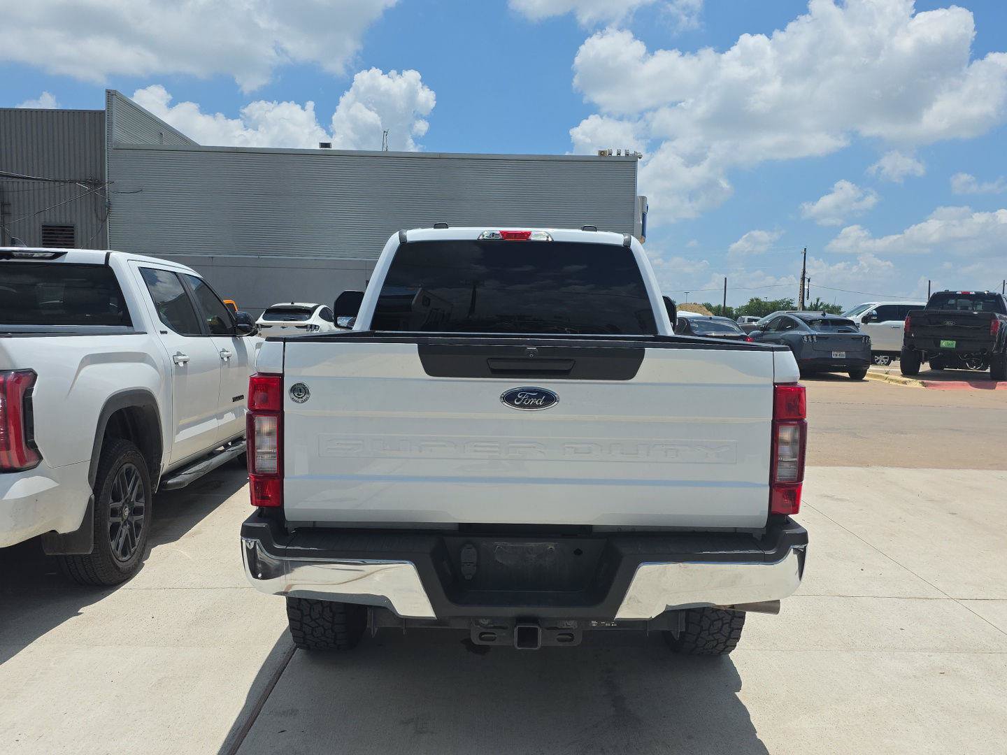 Certified 2022 Ford F250 XLT w/ FX4 Off-Road Package AWD/4WD image 8