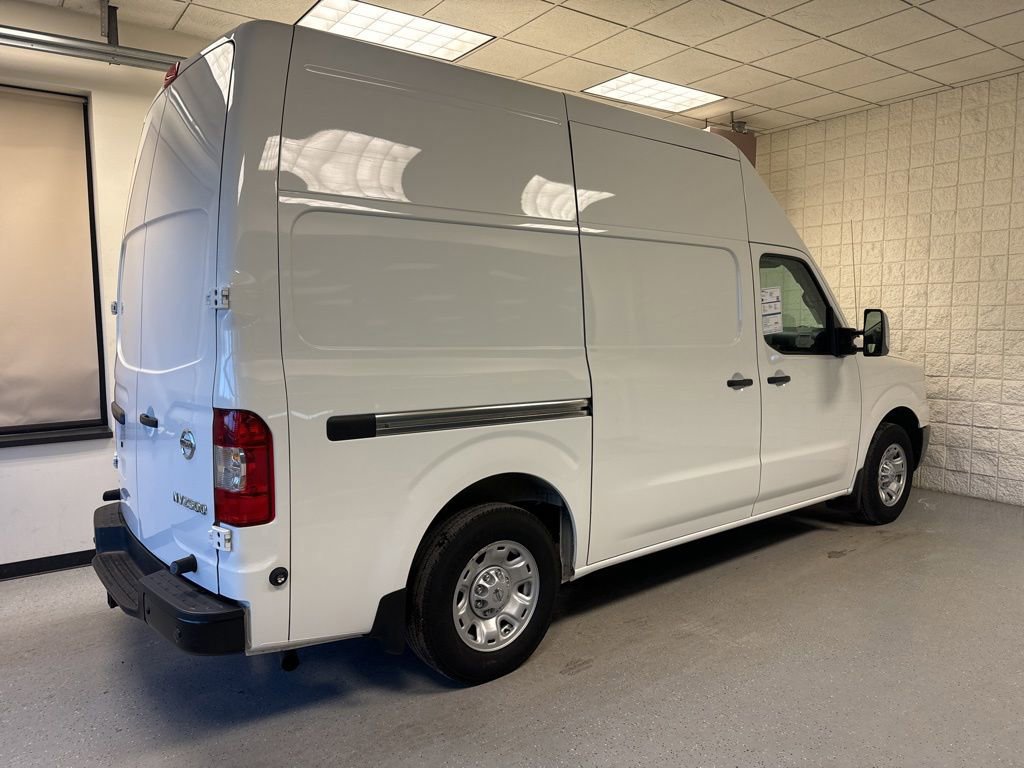 Used 2021 Nissan NV 2500 SV w/ Navigation Package image 10