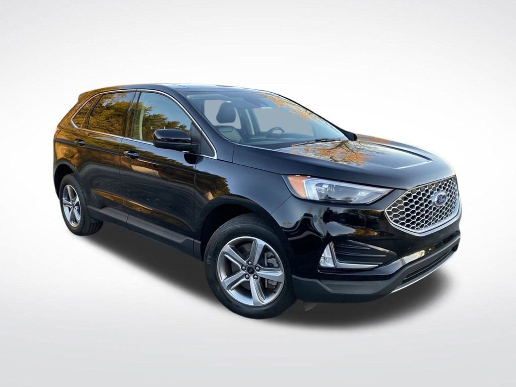Certified 2023 Ford Edge SEL w/ Convenience Package image 2