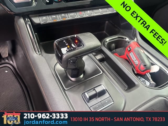 Used 2025 GMC Sierra 1500 AT4 w/ AT4 Premium Package AWD/4WD image 21