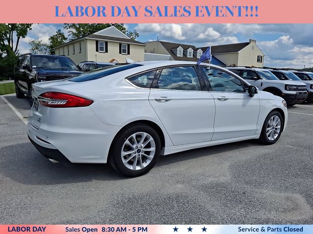 Certified 2020 Ford Fusion SE FWD image 11