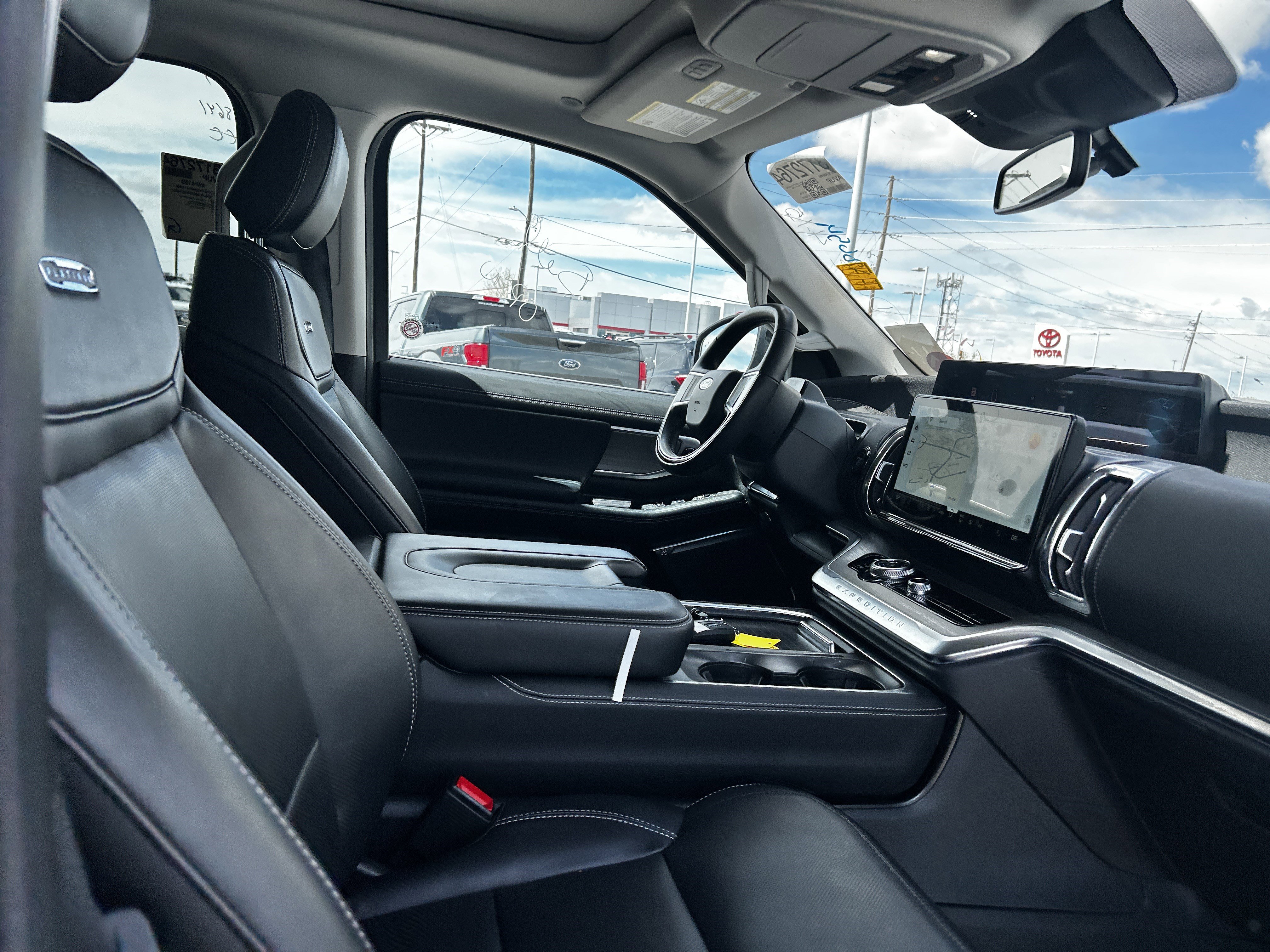 Certified 2025 Ford Expedition Max Platinum AWD/4WD image 13