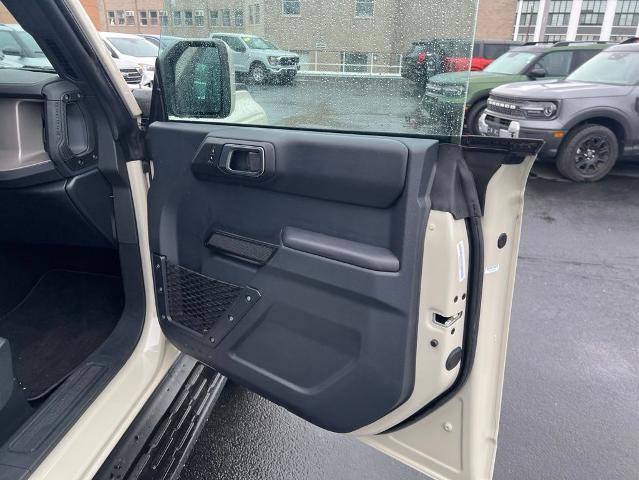 Certified 2025 Ford Bronco Outer Banks AWD/4WD image 15