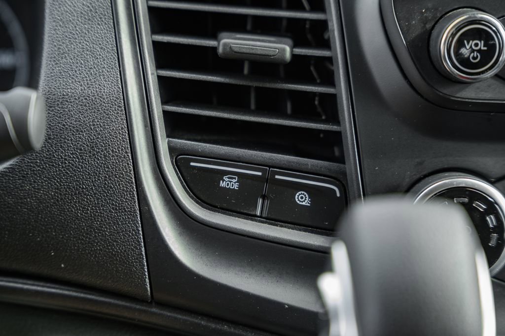 Certified 2024 Ford Transit 250 Low Roof w/ Exterior Upgrade Package image 31