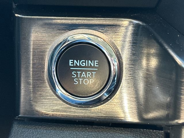 Certified 2024 Ford F250 Lariat w/ Lariat Ultimate Package image 34