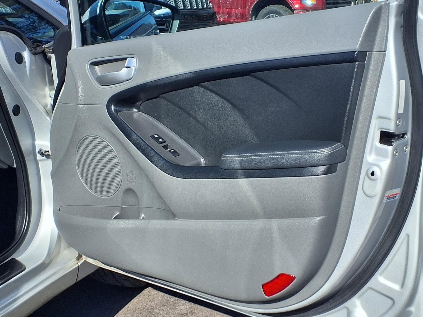 Used 2018 Kia Forte LX FWD image 10
