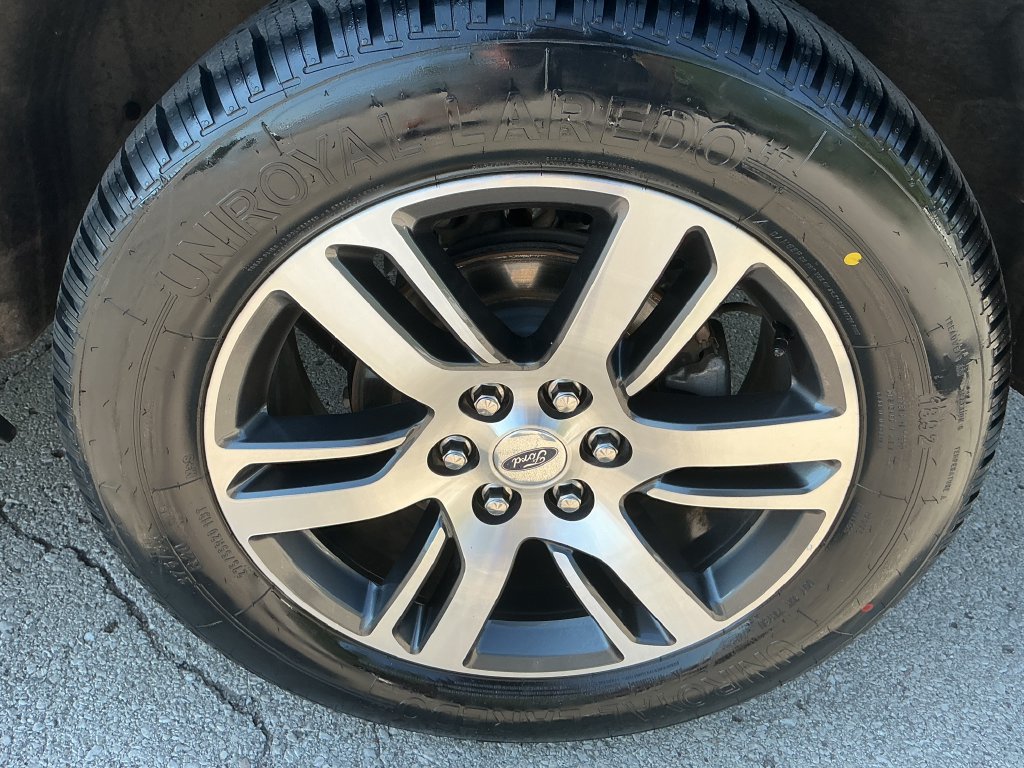 Certified 2024 Ford Expedition Max Limited AWD/4WD image 9