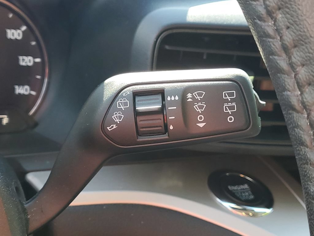 Certified 2024 Ford Explorer XLT AWD/4WD image 26