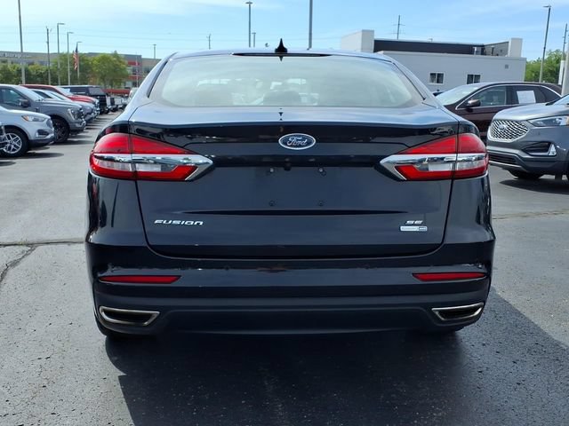 Certified 2020 Ford Fusion SE AWD/4WD image 6