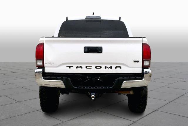 Used 2019 Toyota Tacoma TRD Off-Road image 3