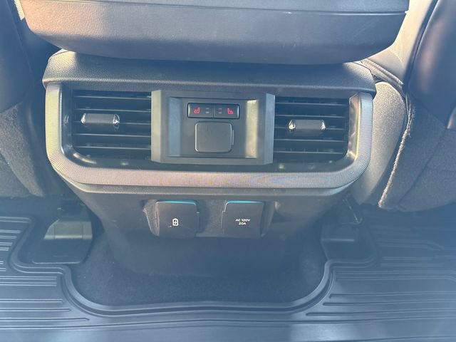 Certified 2025 Ford F150 Platinum AWD/4WD image 18