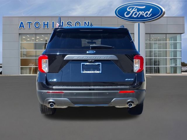 Certified 2024 Ford Explorer XLT w/ Equipment Group 202A image 3