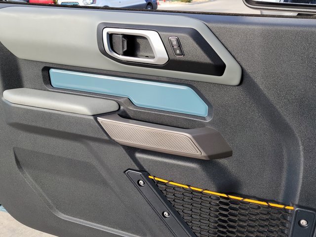 Certified 2022 Ford Bronco Badlands image 8