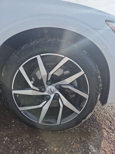 Used 2019 Volvo S60 T5 Momentum w/ Premium Package image 34