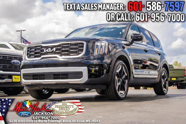 Used 2025 Kia Telluride S FWD image 4
