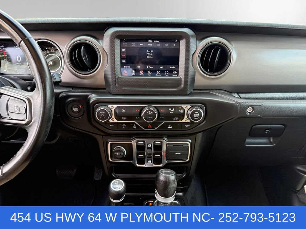 Used 2022 Jeep Gladiator Sport AWD/4WD image 11