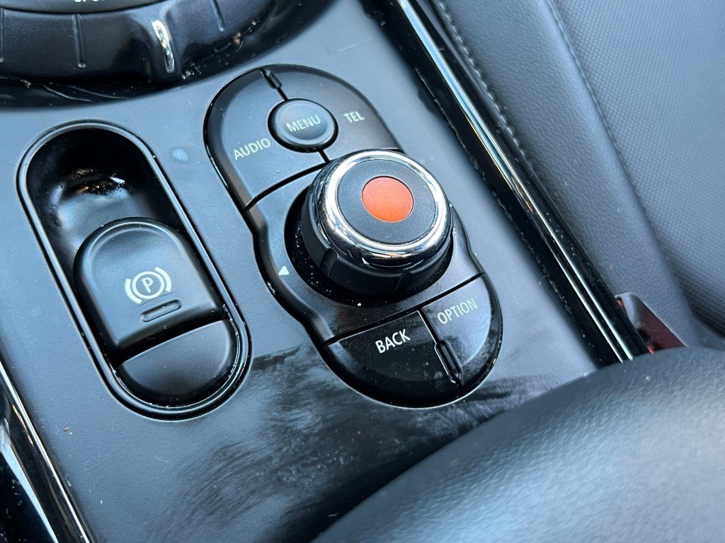 Used 2017 MINI Cooper Clubman S image 21