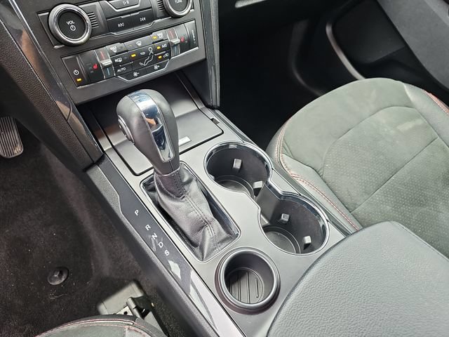 Certified 2019 Ford Explorer XLT w/ Equipment Group 202A FWD image 29
