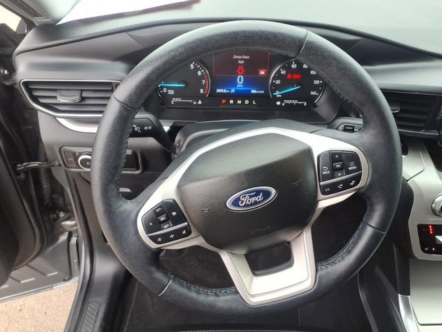 Certified 2023 Ford Explorer XLT w/ Equipment Group 202A image 17