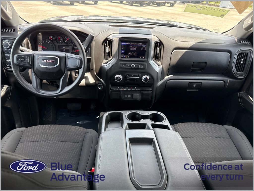 Used 2025 GMC Sierra 1500 Pro w/ Graphite Edition AWD/4WD image 4