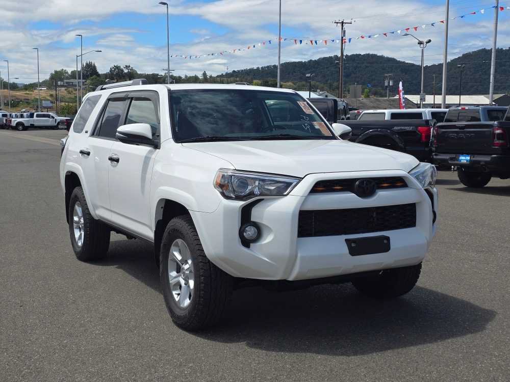 Used 2019 Toyota 4Runner SR5 Premium AWD/4WD image 11