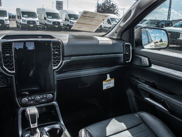 Certified 2025 Ford Ranger Lariat w/ FX4 Off-Road Package AWD/4WD image 11