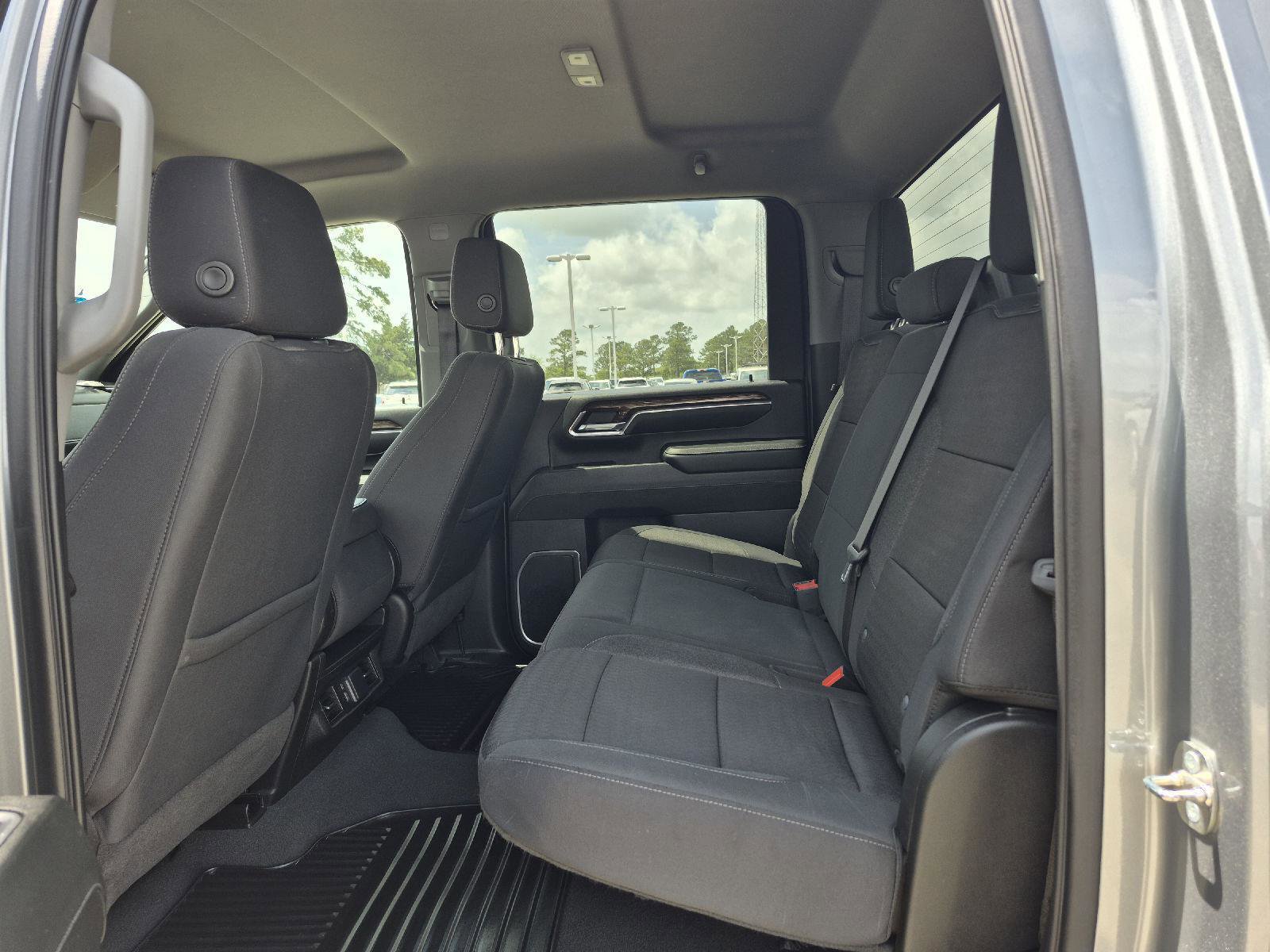Used 2024 GMC Sierra 2500 SLE w/ SLE Value Package; RWD image 12