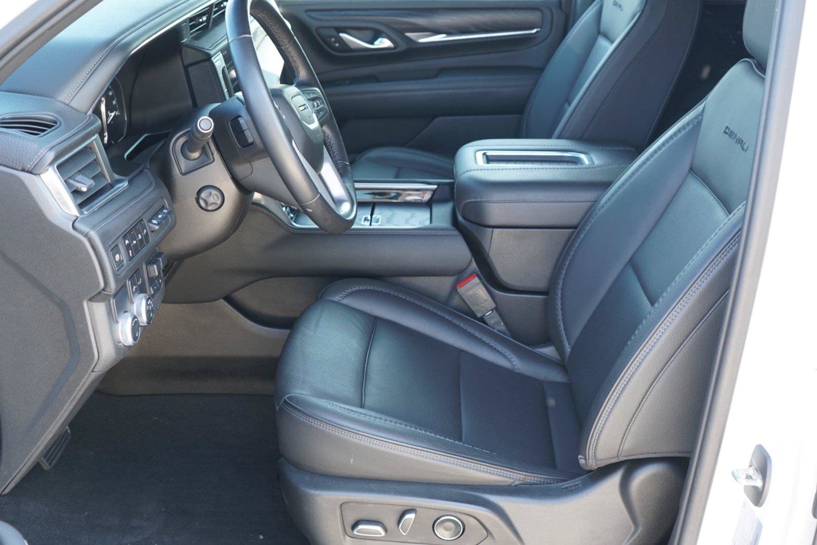 Used 2021 GMC Yukon Denali w/ Denali Ultimate Package RWD image 10