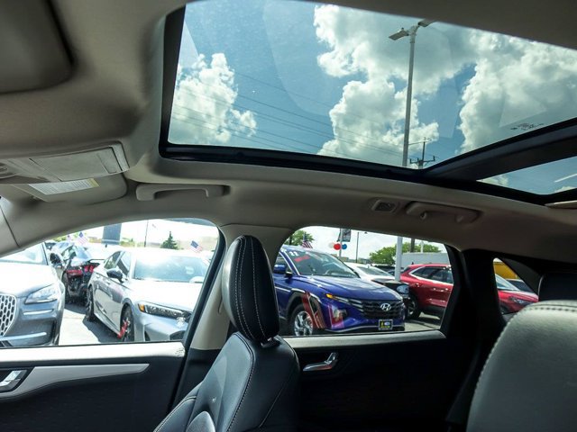 Certified 2020 Ford Escape SE Sport AWD/4WD image 15