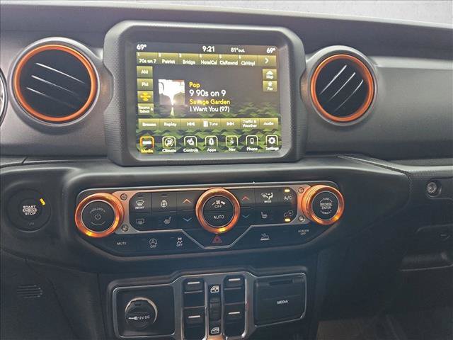 Used 2022 Jeep Gladiator Mojave w/ LED Lighting Group AWD/4WD image 13