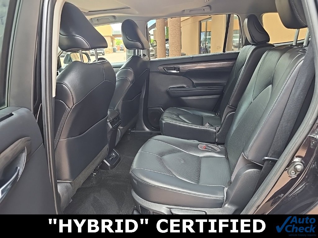 Used 2021 Toyota Highlander Limited image 20