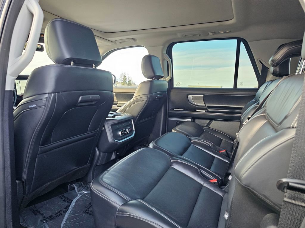 Certified 2025 Ford Expedition Max Platinum AWD/4WD image 16
