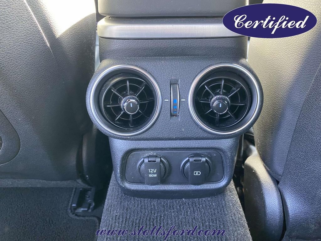 Used 2019 Kia Stinger GT RWD image 12