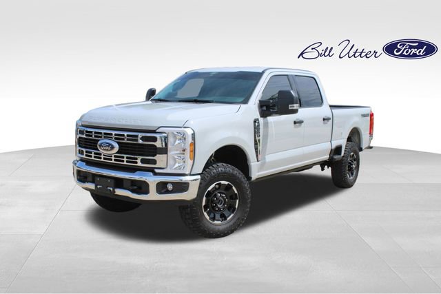 Certified 2025 Ford F250 XLT w/ Tremor Off-Road Package AWD/4WD video 1