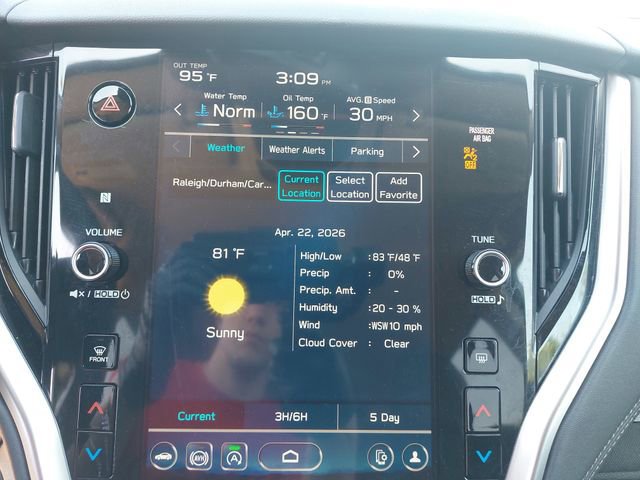 Used 2024 Subaru Outback Premium AWD/4WD image 22