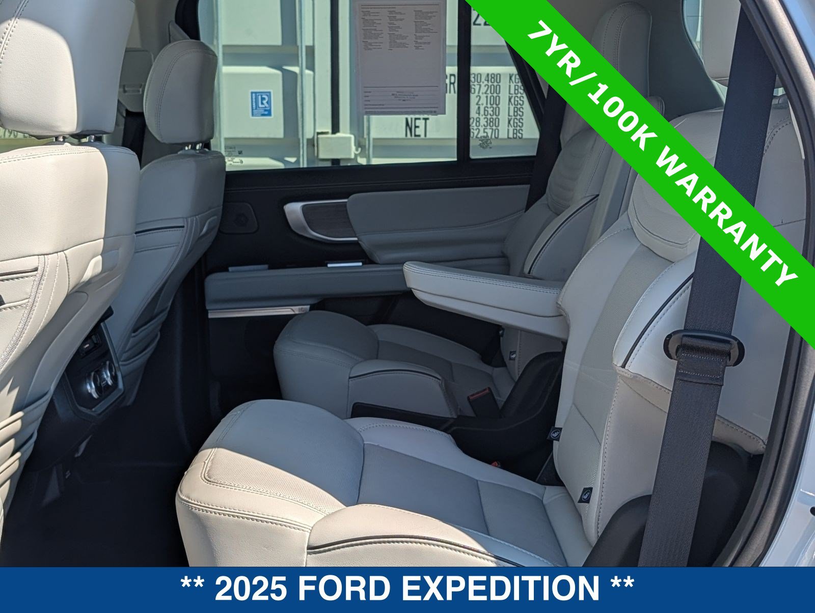 Certified 2025 Ford Expedition Platinum w/ Platinum Ultimate Package AWD/4WD image 15