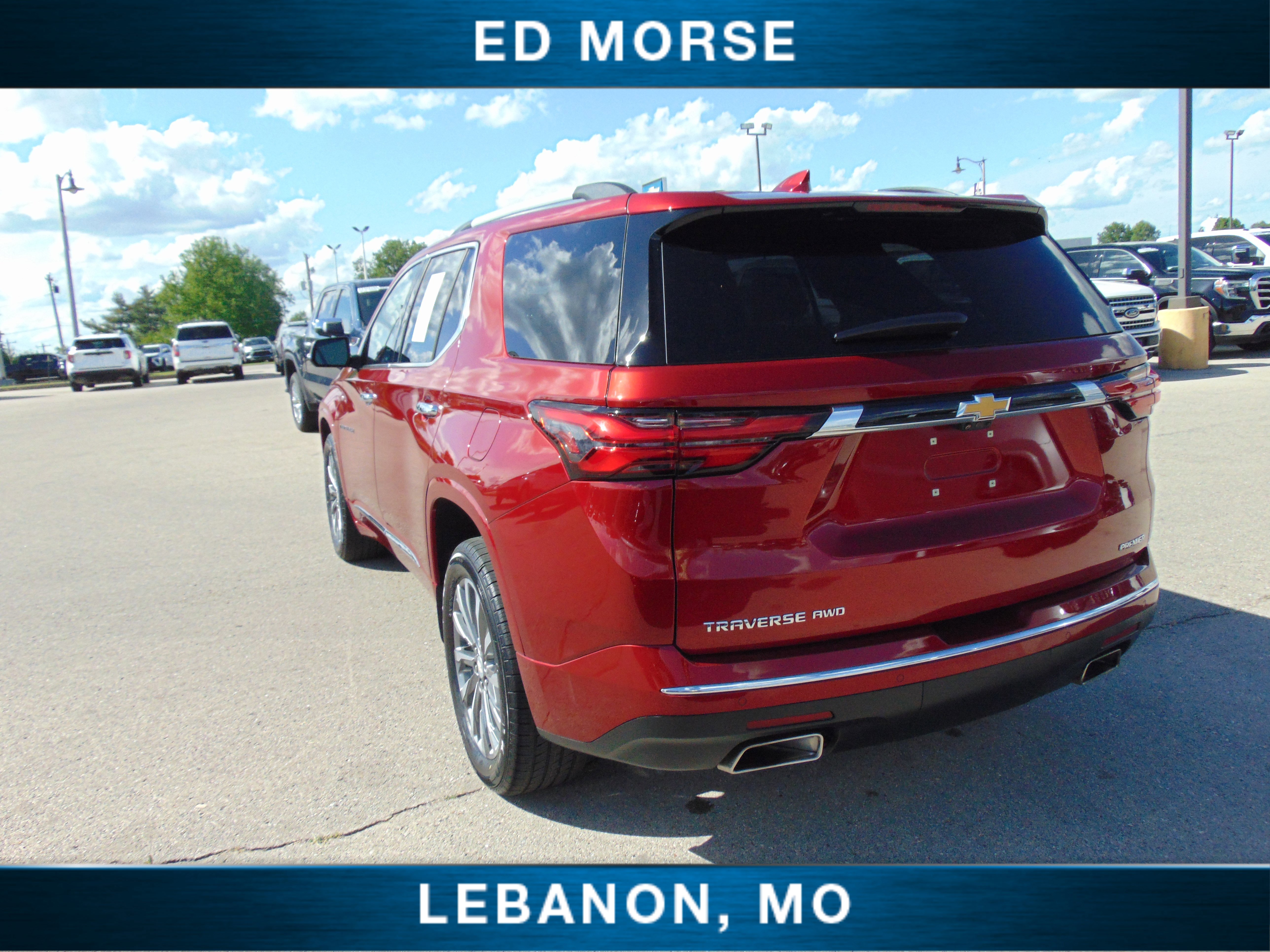 Used 2023 Chevrolet Traverse Premier w/ LPO, Floor Liner Package AWD/4WD image 8