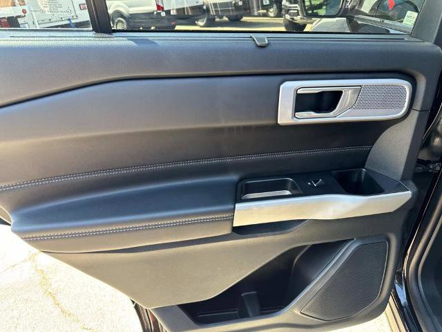 Certified 2022 Ford Explorer Limited w/ Equipment Group 301A image 13