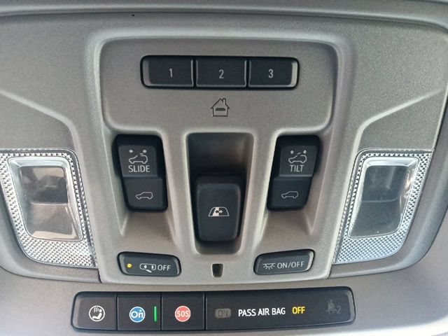 Used 2025 GMC Sierra 1500 Denali AWD/4WD image 26