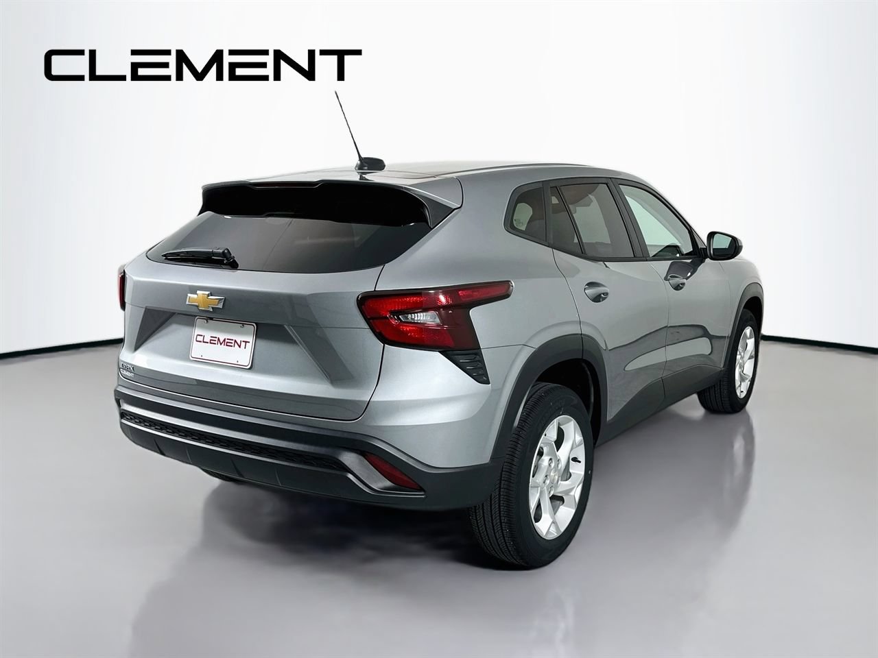 Used 2024 Chevrolet Trax LS w/ LS Convenience Package FWD image 7