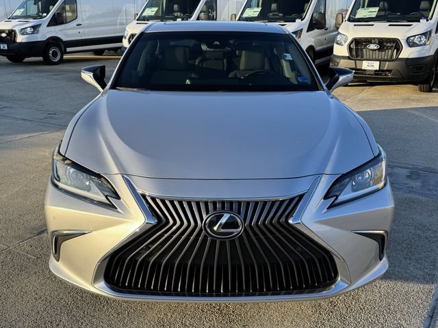 Used 2021 Lexus ES 350 w/ Premium Package FWD image 2