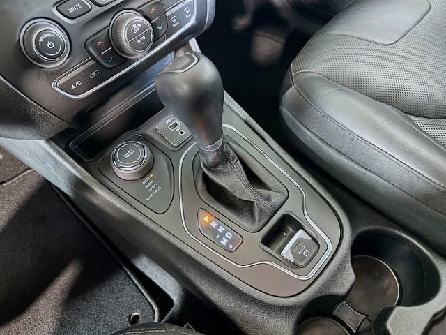 Used 2021 Jeep Cherokee Latitude Lux w/ Comfort/Convenience Group image 24