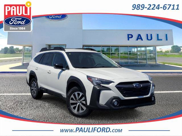 Used 2024 Subaru Outback Premium AWD/4WD image 1