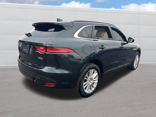Used 2018 Jaguar F-PACE Prestige image 11