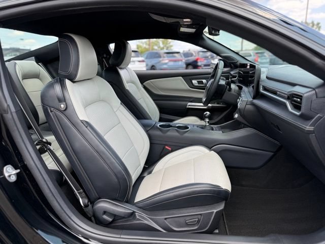 Certified 2025 Ford Mustang GT Premium RWD image 13