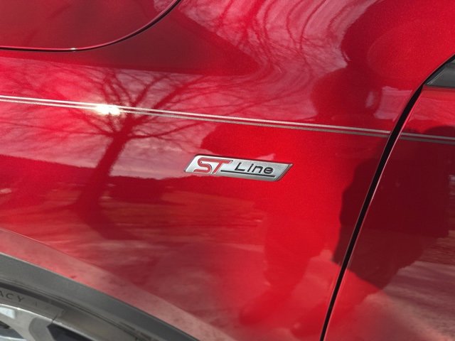Certified 2025 Ford Escape ST-Line image 10